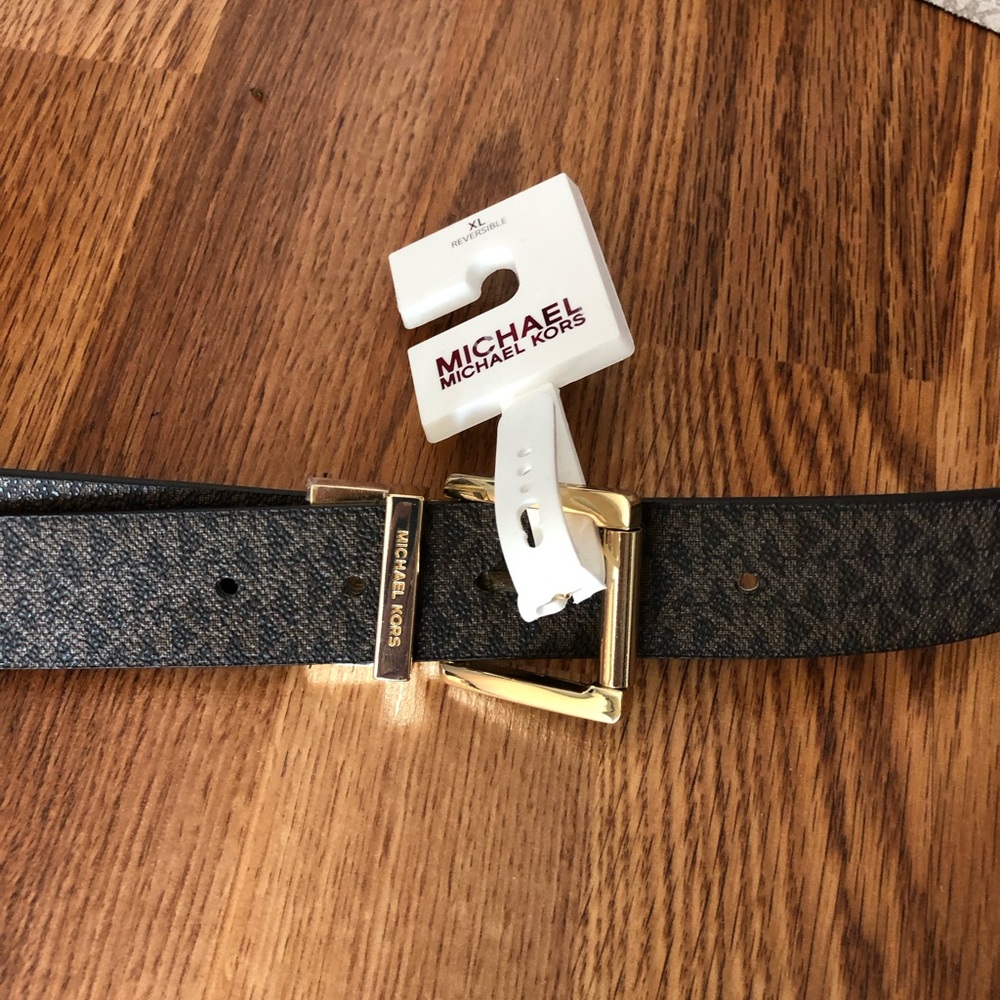 Michael Kors belt